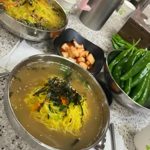 엄마칼국수 사진