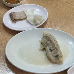 평양냉면 사진