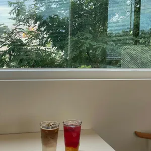 반헤이브 대표 사진
