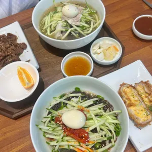 또바기냉면 사진