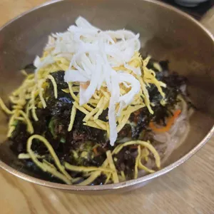 백화요란 골동반 사진
