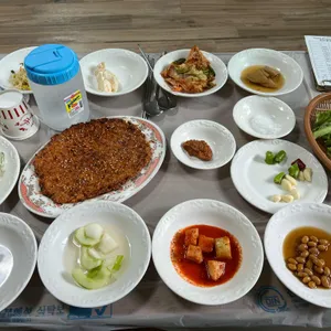 원조 신촌식당 사진