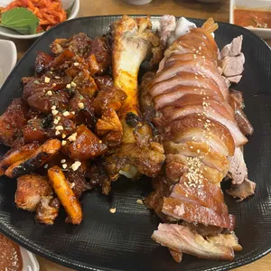 족발야시장 사진