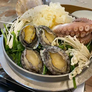 사남매 전복갈비찜&해신탕 사진 1