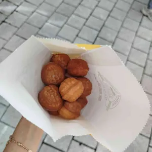 백년나무 호두과자 사진