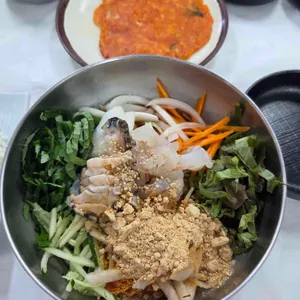 역전횟집 사진