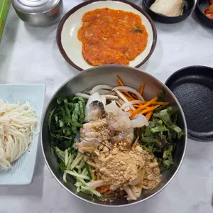 역전횟집 사진 2