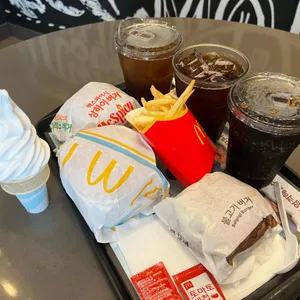 맥도날드 사진 1