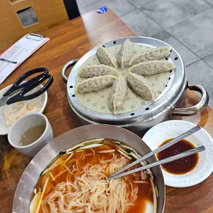오거리밀면 사진