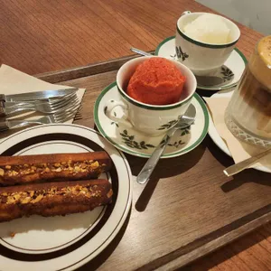 카페 패슬로우 사진