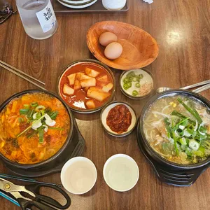 한방전주콩나물국밥 대표 사진