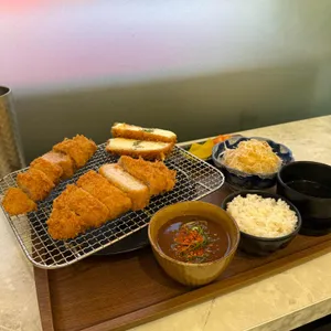 카츠몬스터 사진 2