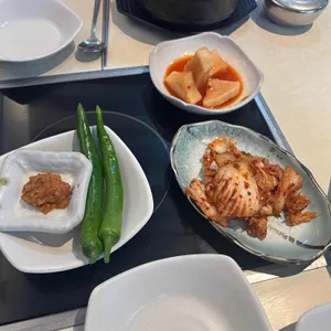 더큰뼈청진동해장국 대표 사진