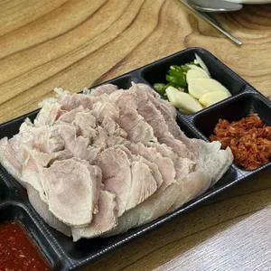 홍냉면 사진