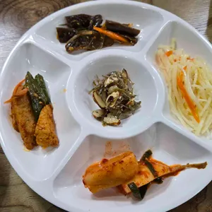 윤식당 대표 사진