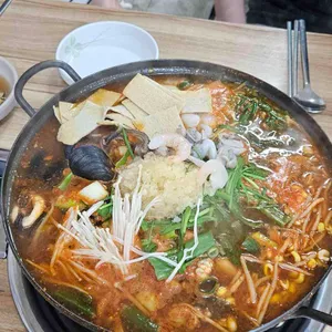 바다양푼이동태탕 사진