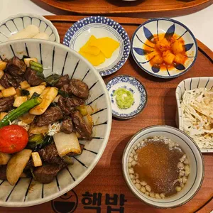 핵밥 대표 사진