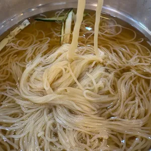가온밀면 대표 사진