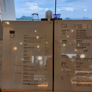 블랙웨일즈 리뷰 사진