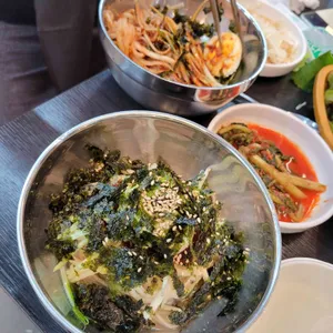 온정리 닭갈비 금강막국수 본점 사진 2