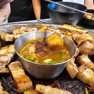 할매솥뚜껑삼겹살 사진