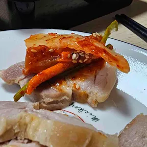 진홍어무침&보쌈 사진