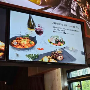 k헤밍웨이 카페 리뷰 사진