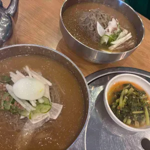 모아냉면 사진