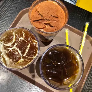 컴포즈커피 사진