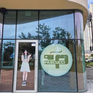 파스쿠찌 대표 사진