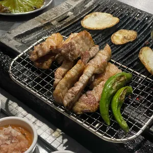 본디 사진