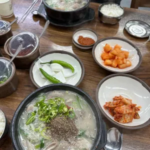 서당골토종순대국 대표 사진