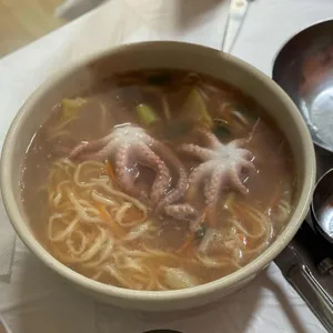 낙지한마리칼국수 사진 1