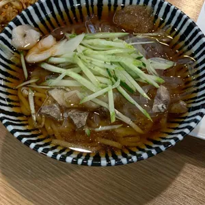 알러이 사진