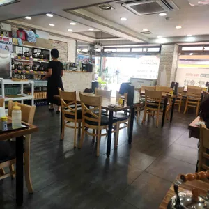 윤박사밀면 사진