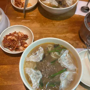명동교자 사진
