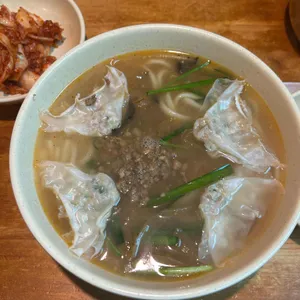 명동교자 사진