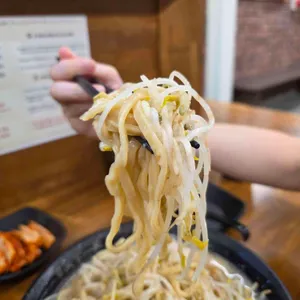한창희천하일면 사진