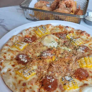 라라코스트 대표 사진