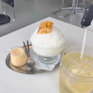 콘웰 사진
