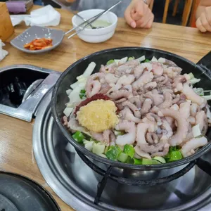 국이네낙지볶음 사진