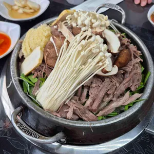 김산기 염소탕 사진