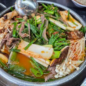 김산기 염소탕 사진
