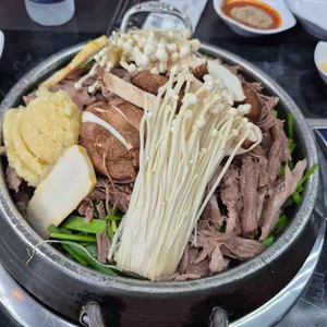 김산기 염소탕 사진