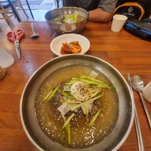 곰보냉면 사진 2