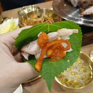 무화가장수족발 사진