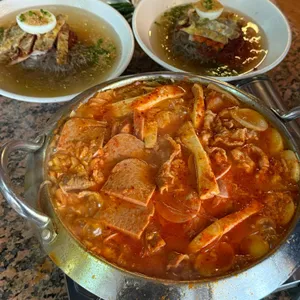 차렷 대표 사진