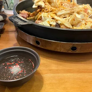 항아리닭갈비막국수 사진