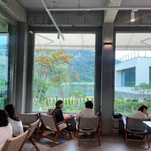 브리끄 리뷰 사진
