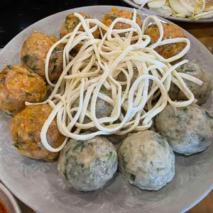 본가 만두전골전문점 사진